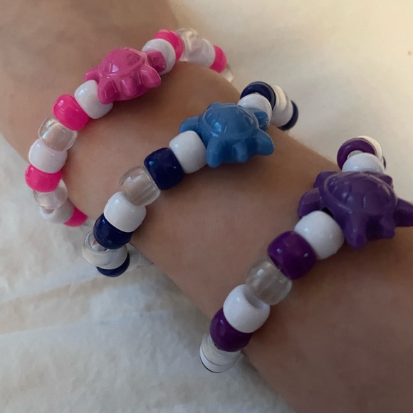 Turtle Kandi  🐢🤍 - Picture 7 of 12